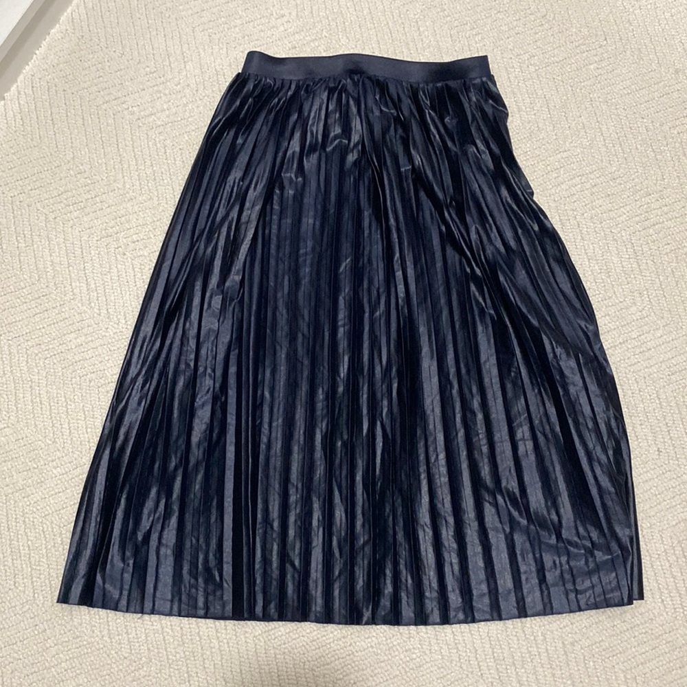 Navy Midi Pleated Top Shop skirt